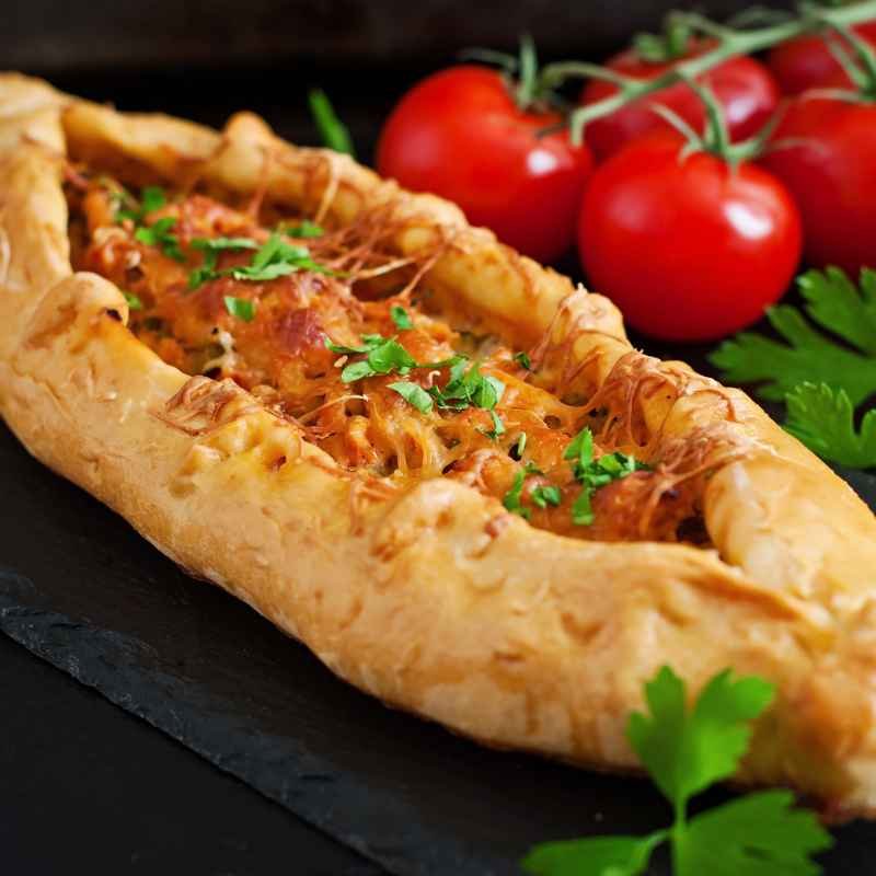 Chicken Doner Pide